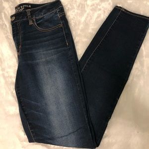 American Eagle High Rise Jegging